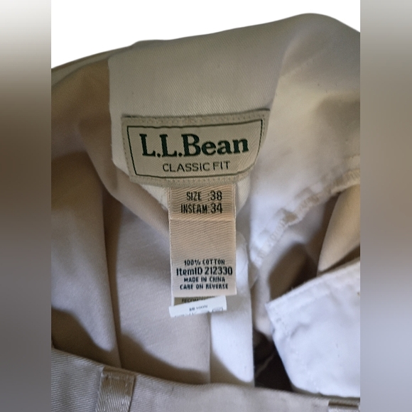 Men's LL Bean Classic Fit Khakis Size 38,34 - Picture 4 of 4